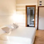 Hotel Mona Lisa 3*