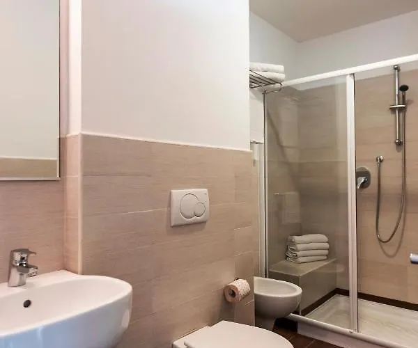 Mona Lisa 3* Cattolica