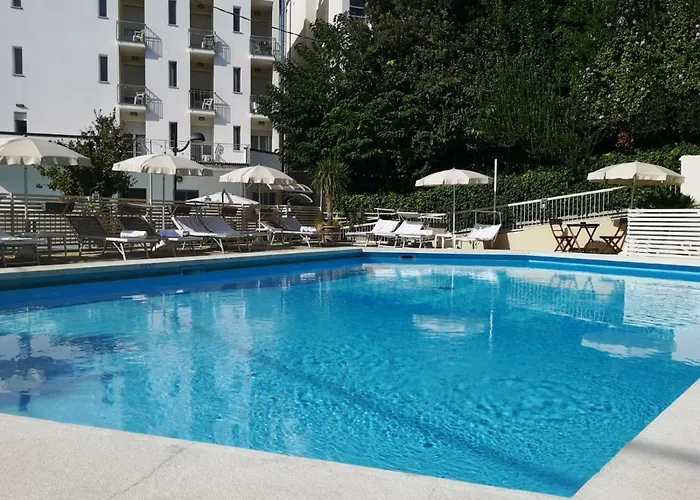 Otel Mona Lisa Cattolica