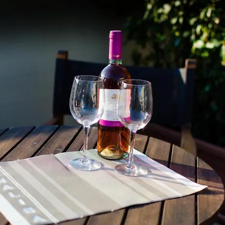 Mona Lisa ホテル 3*