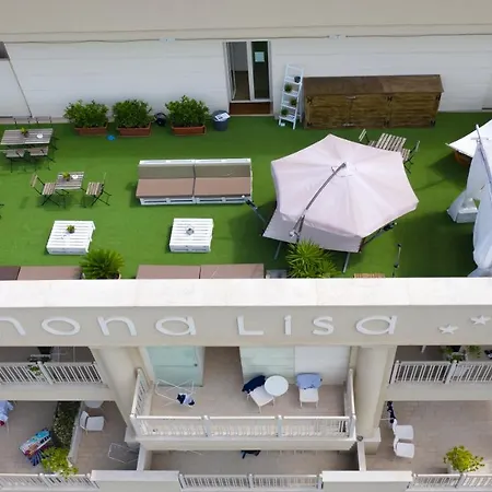 Mona Lisa Hotel 3*