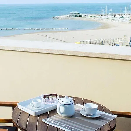 Mona Lisa 3* カットーリカ