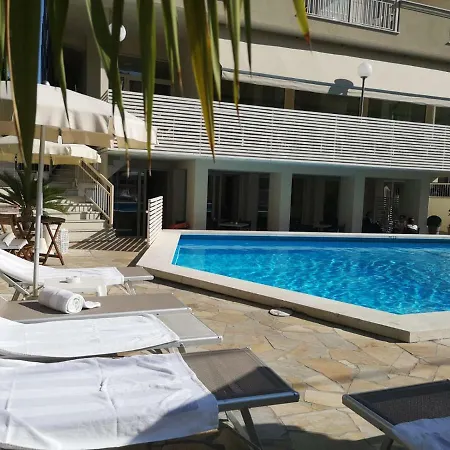 Hotel Mona Lisa Cattolica